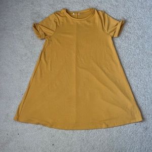 Mustard yellow t-shirt dress, cuffed sleeves, large/ X-Large